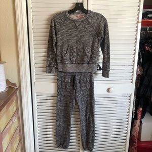 Juicy Couture Girl’s Sweatsuit